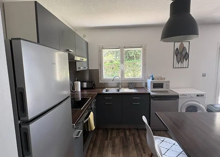 Maison Proche Du Zenith A Clermont Ferrand Sud * La Roche-Blanche (Puy-de-Dome)